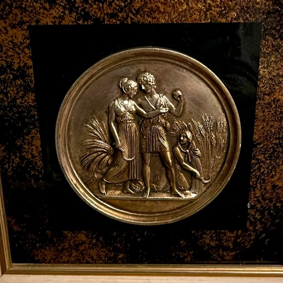 Vintage 1960s framed Turner MCM medallion wall art - Picture 3 of 5